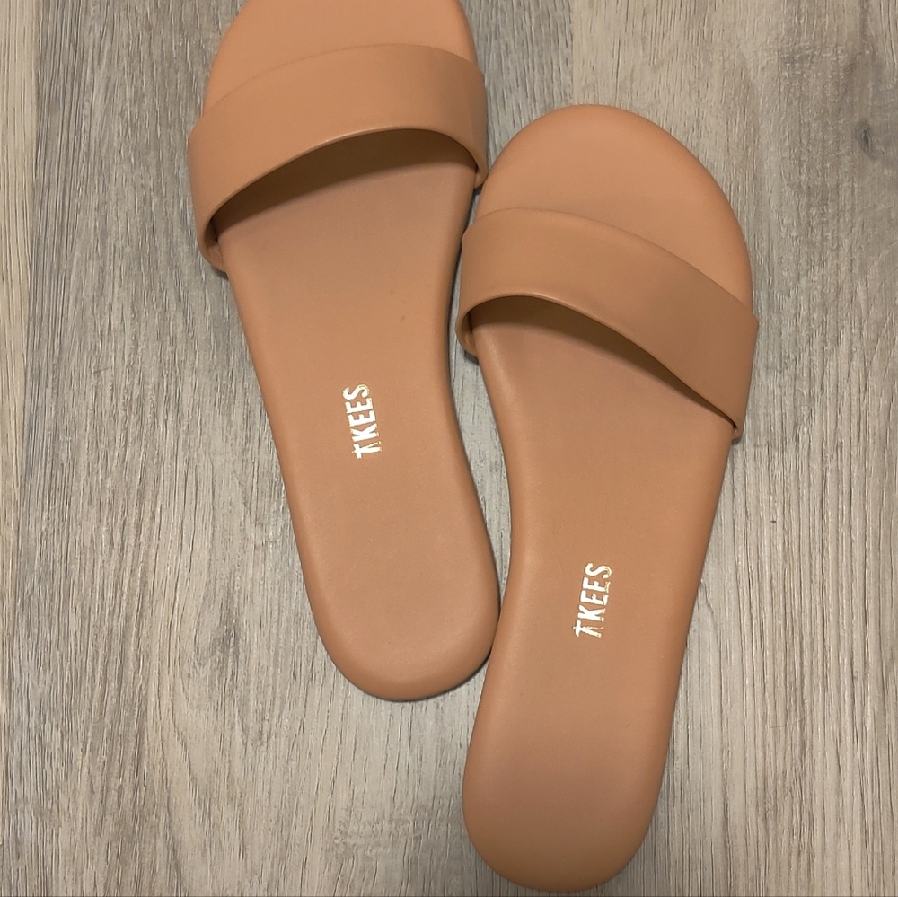 Tkees Alex slides Size 8